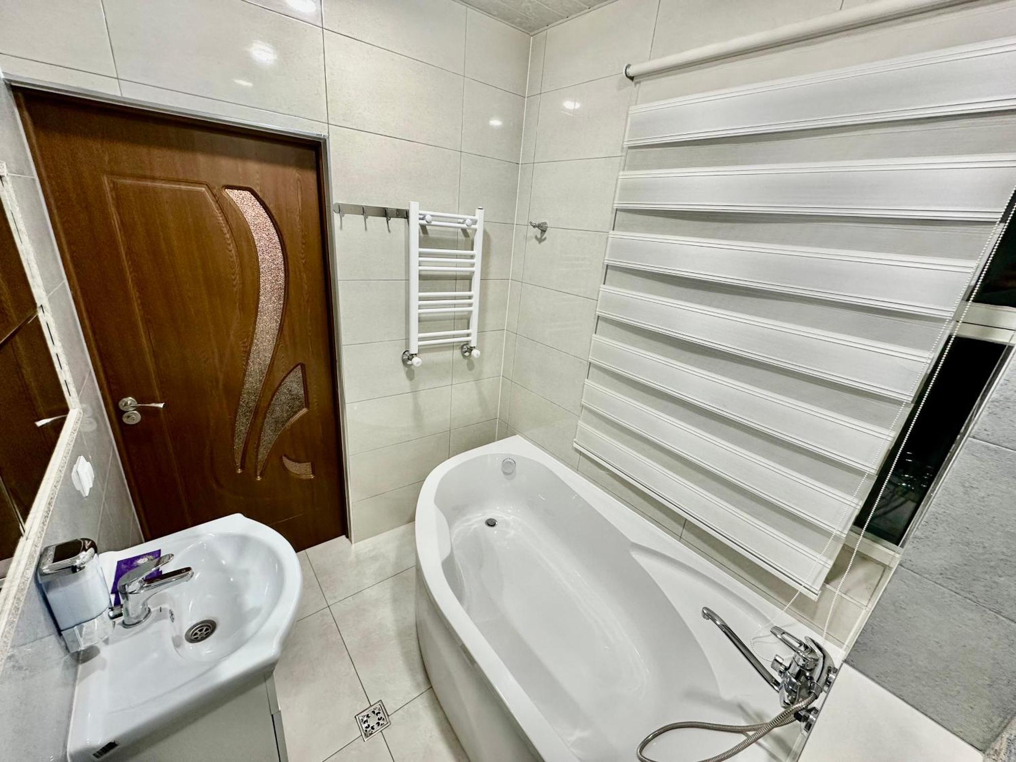 Tadevosyan Guest House Bjni ภายนอก รูปภาพ