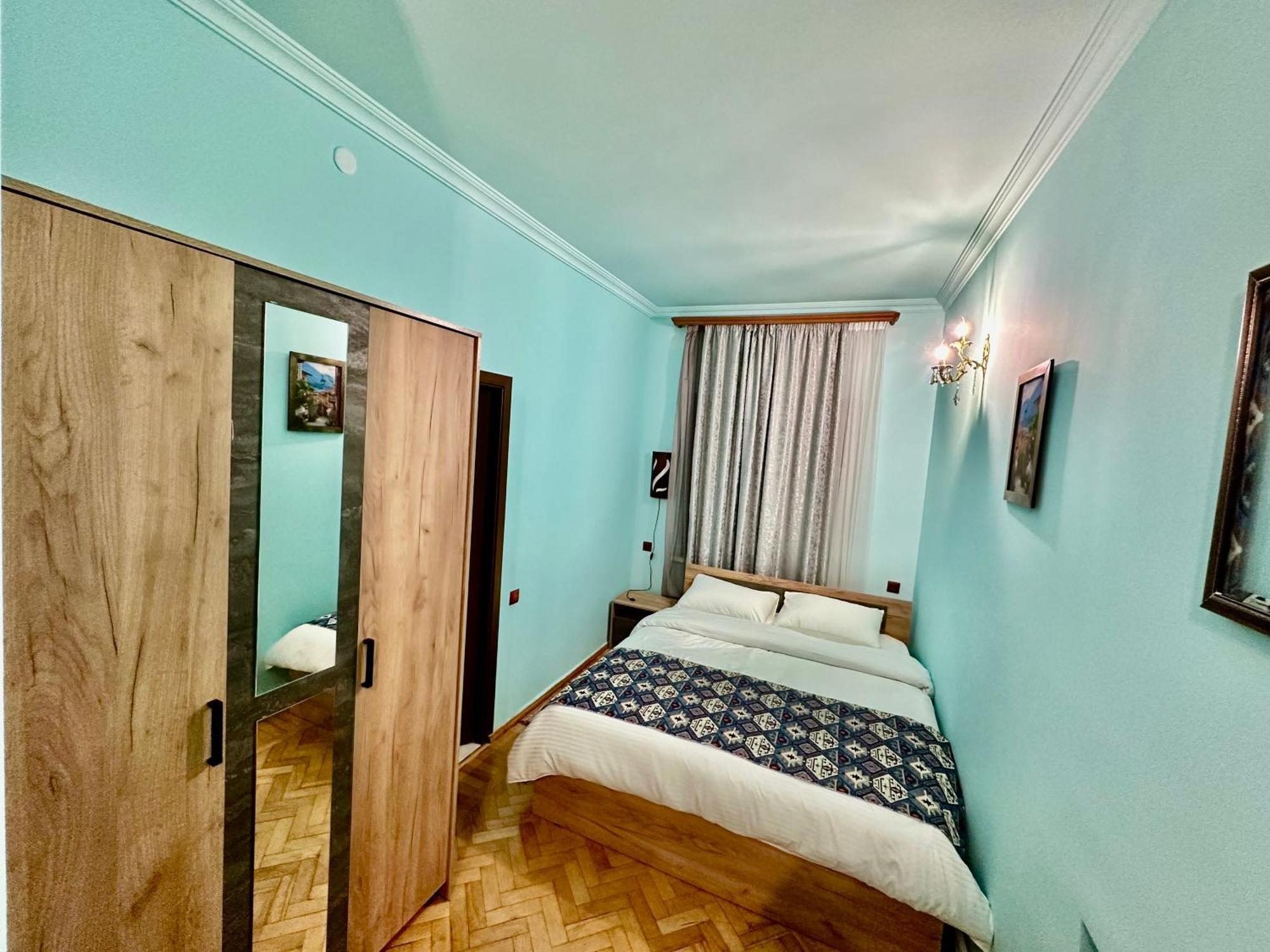 Tadevosyan Guest House Bjni ภายนอก รูปภาพ