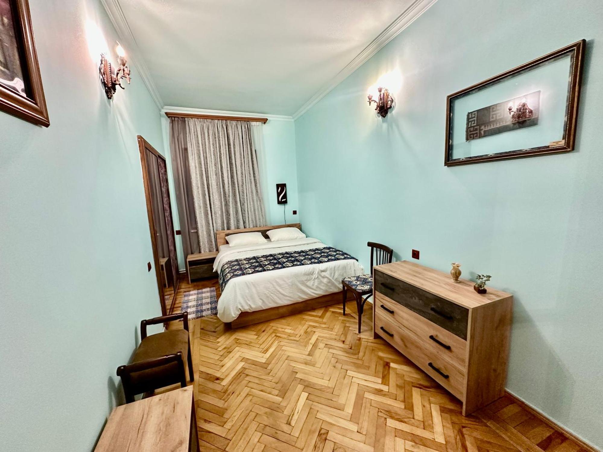 Tadevosyan Guest House Bjni ภายนอก รูปภาพ